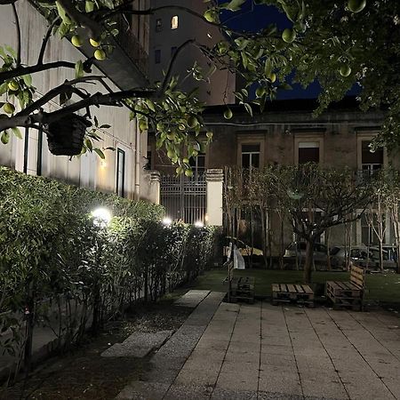 카타니아 Il Giardino E Gli Affreschi B&B 외부 사진