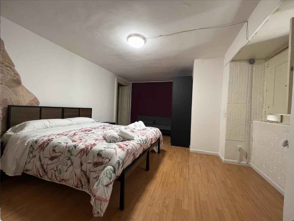 카타니아 Il Giardino E Gli Affreschi B&B 외부 사진